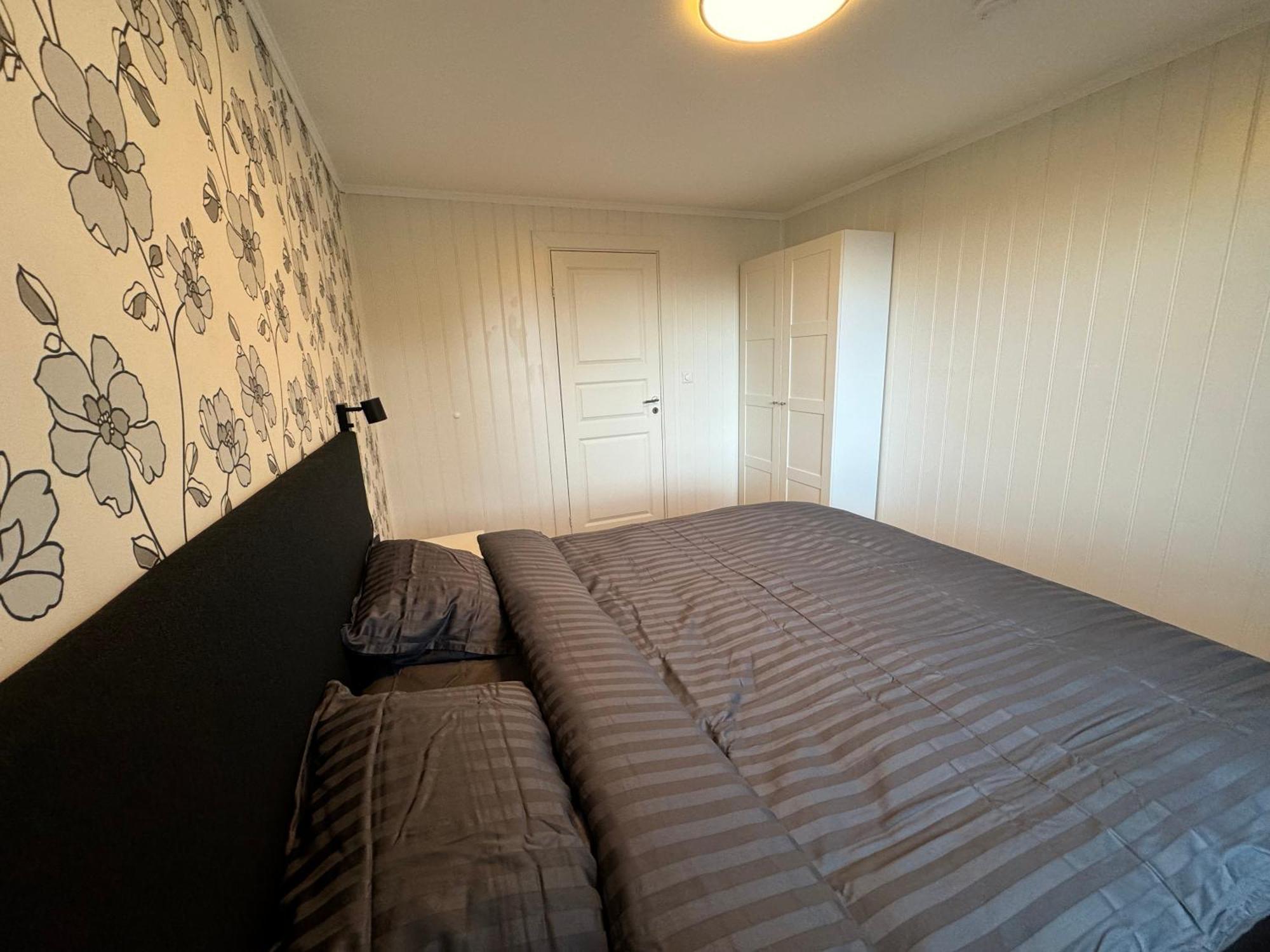 Charming 3-Bedroom Apartment In The Heart Of Кристиансунн Экстерьер фото