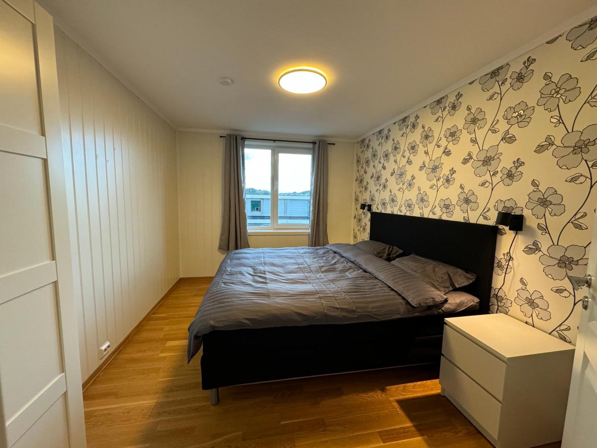 Charming 3-Bedroom Apartment In The Heart Of Кристиансунн Экстерьер фото