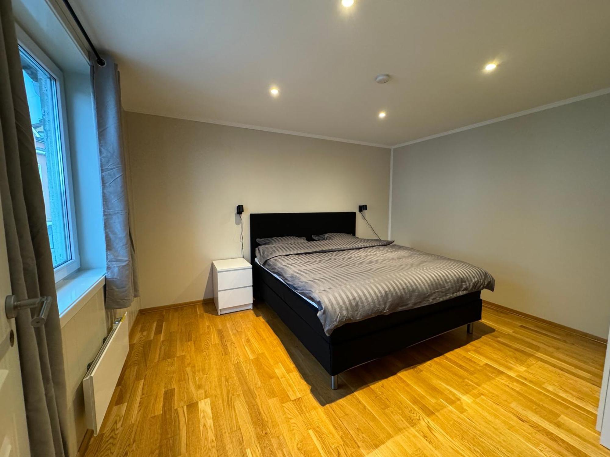 Charming 3-Bedroom Apartment In The Heart Of Кристиансунн Экстерьер фото
